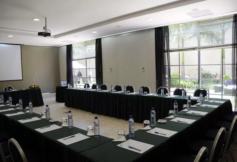 酒店 Afrin Prestige