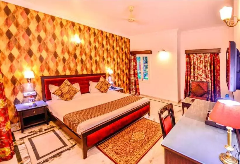 호텔 Amantra Shilpi Resort & Spa Udaipur