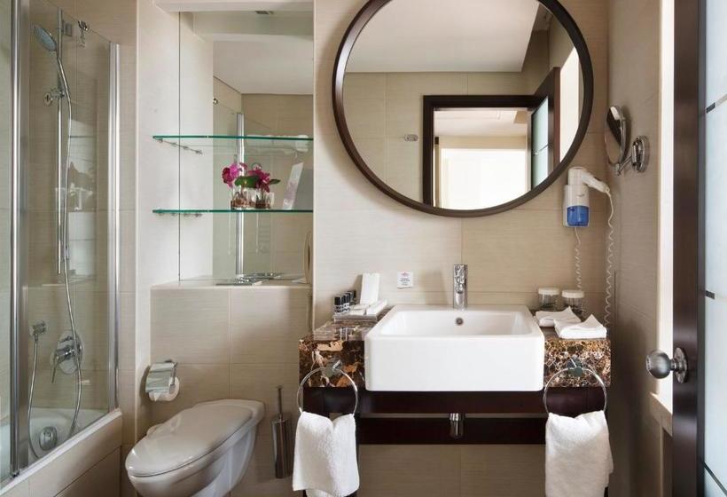 בית מלון כפרי Crowne Plaza Moscow  Tretyakovskaya, An Ihg