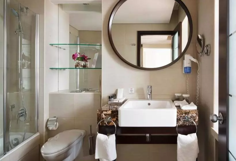 هتل Crowne Plaza Moscow  Tretyakovskaya, An Ihg