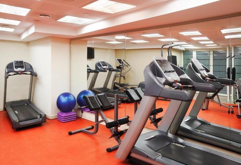 בית מלון כפרי Crowne Plaza Moscow  Tretyakovskaya, An Ihg