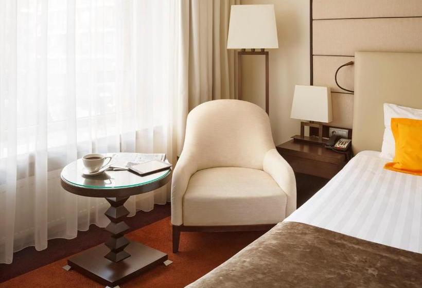 בית מלון כפרי Crowne Plaza Moscow  Tretyakovskaya, An Ihg