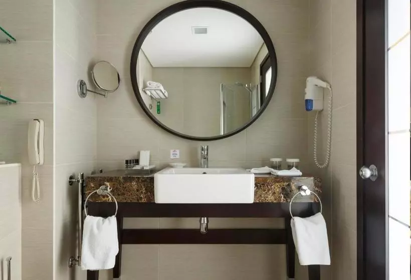 هتل Crowne Plaza Moscow  Tretyakovskaya, An Ihg