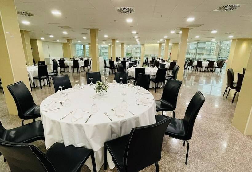 فندق Cullera Holiday