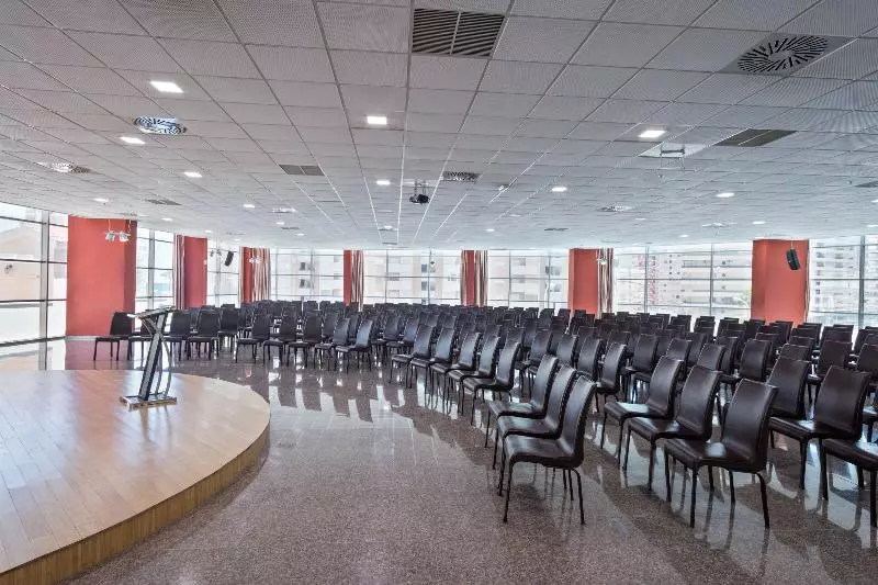 هتل Cullera Holiday