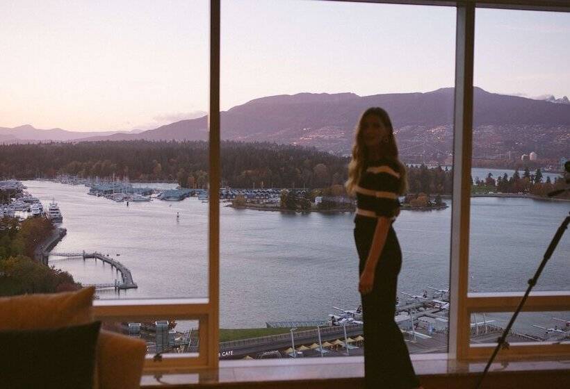 هتل Fairmont Pacific Rim