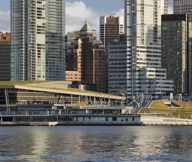 هتل Fairmont Pacific Rim