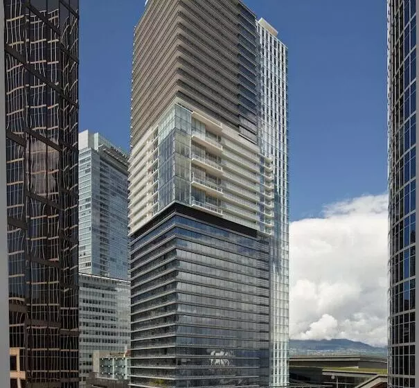 Отель Fairmont Pacific Rim