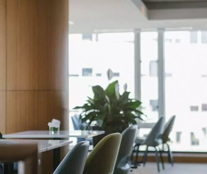 Отель Fairmont Pacific Rim