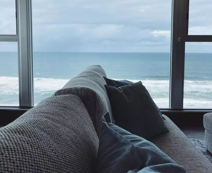 호텔 Golden Sands On The Beach Absolute Beachfront Apartments