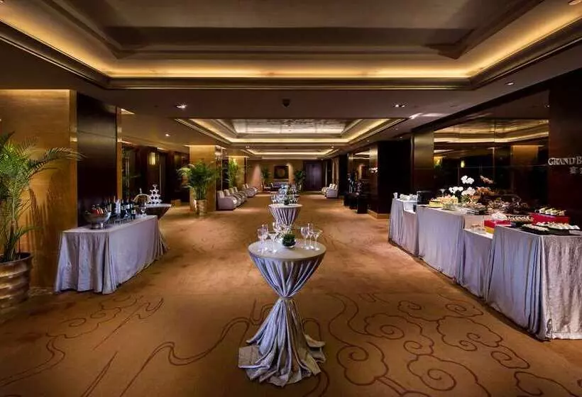 Отель Hilton Xiamen