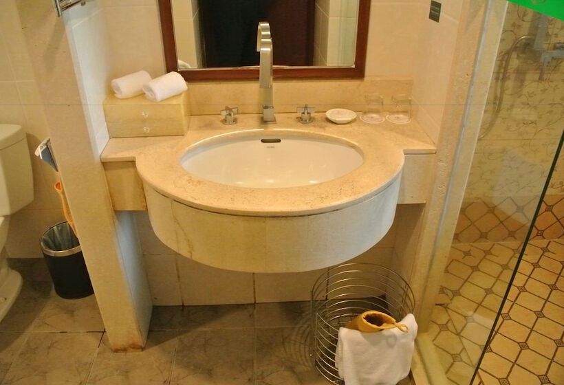 Hna Business Hotel Downtown Haikou