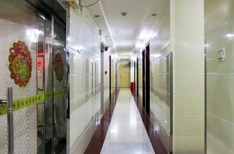 酒店 Home Inns Guo Mao