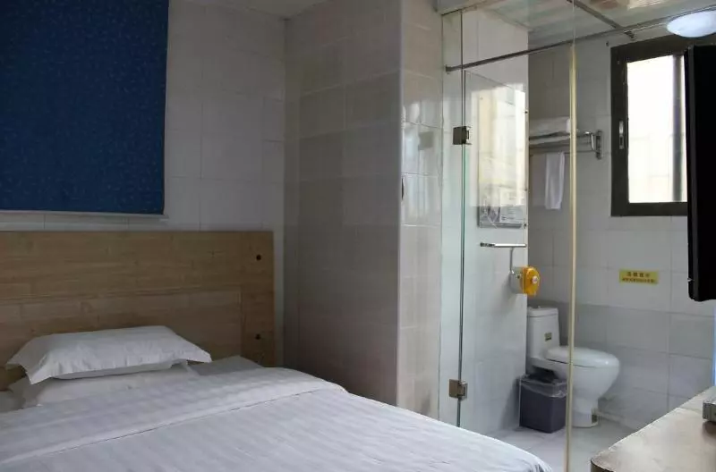 酒店 Home Inns Guo Mao