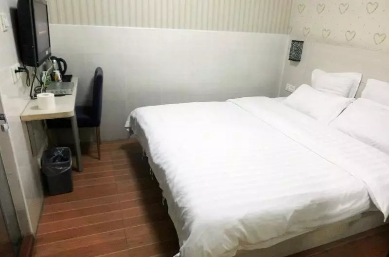 酒店 Home Inns Guo Mao