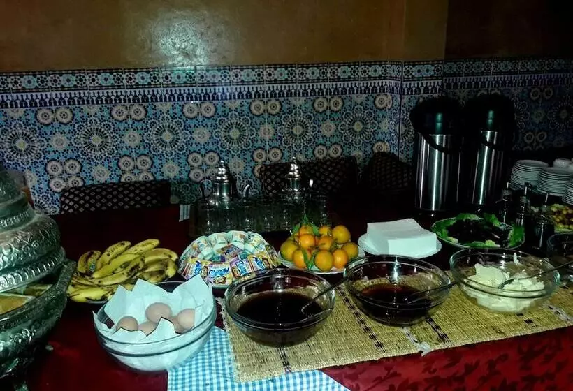 בית מלון כפרי Hôtel Zaghro