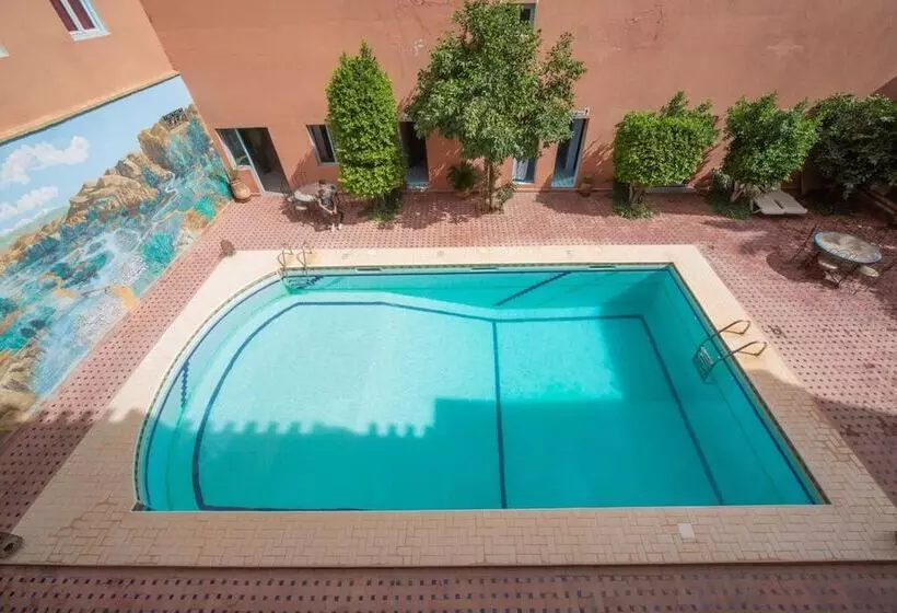 בית מלון כפרי Hôtel Zaghro