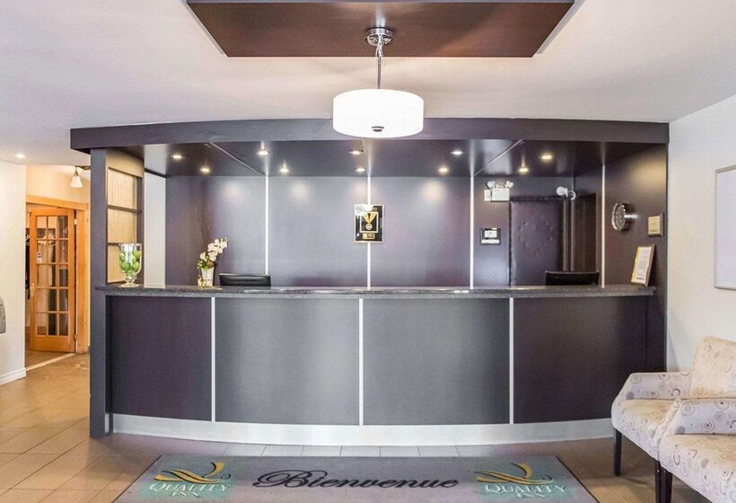 فندق Quality Inn  Mont Laurier