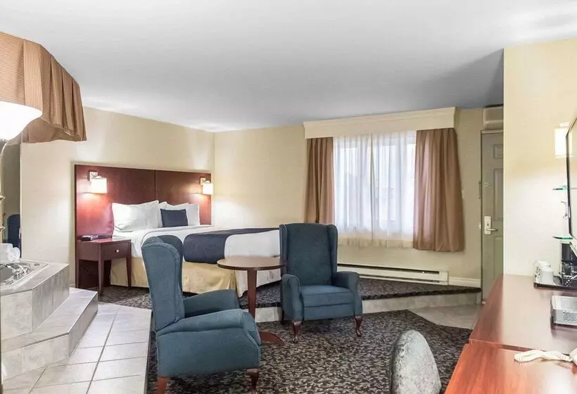 酒店 Quality Inn  Mont Laurier