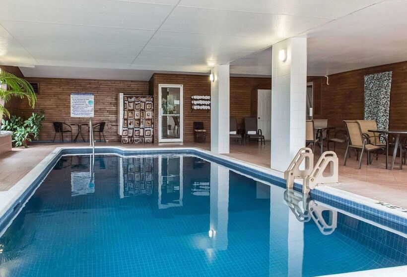 فندق Quality Inn  Mont Laurier