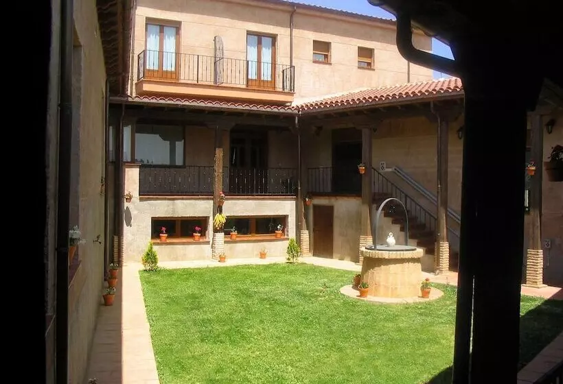 בית מלון כפרי Rincon De Dona Ines