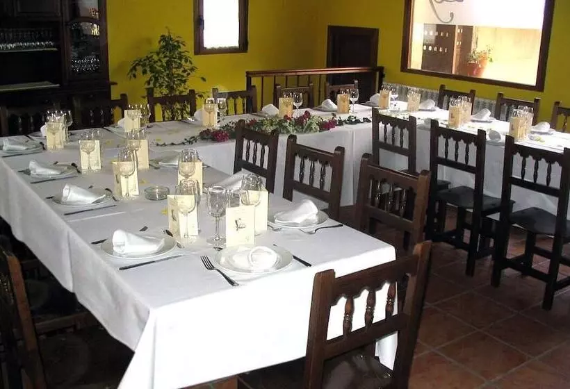 בית מלון כפרי Rincon De Dona Ines