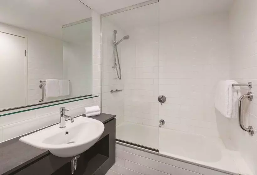 Vibe Hotel Darwin Waterfront