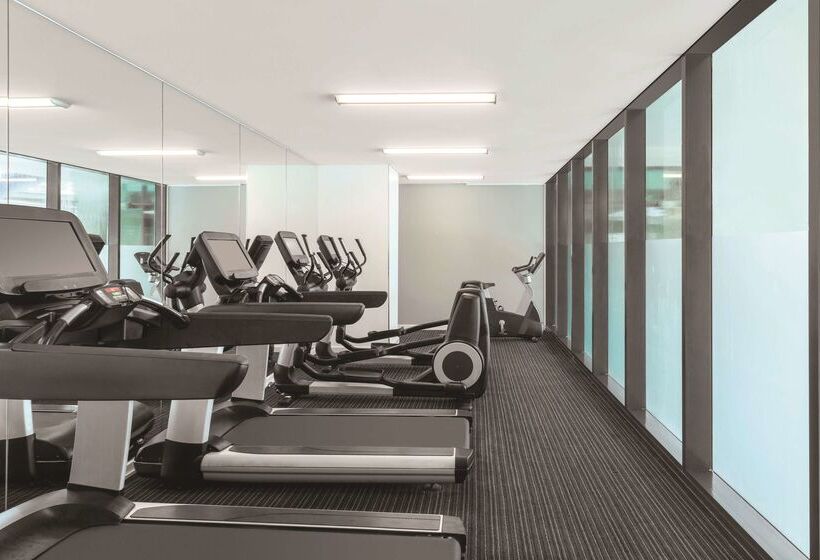 Vibe Hotel Darwin Waterfront