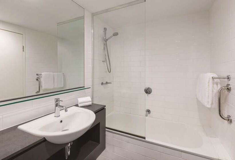 Vibe Hotel Darwin Waterfront