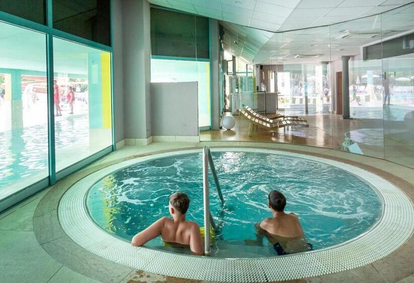 Hu Norcenni Girasole Village