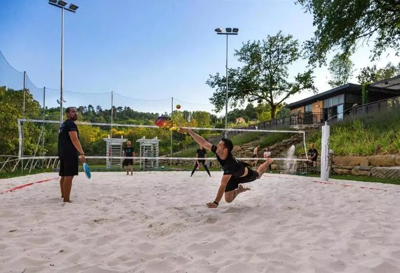 Hu Norcenni Girasole Village