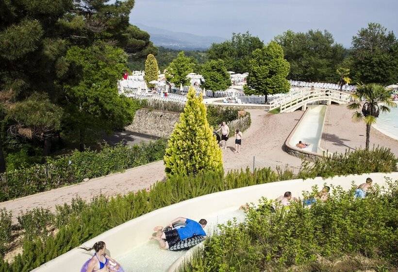 Hu Norcenni Girasole Village