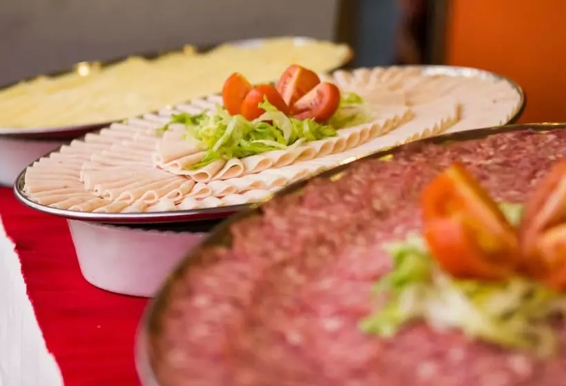 Hu Norcenni Girasole Village