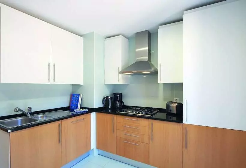 Real Marina Residence