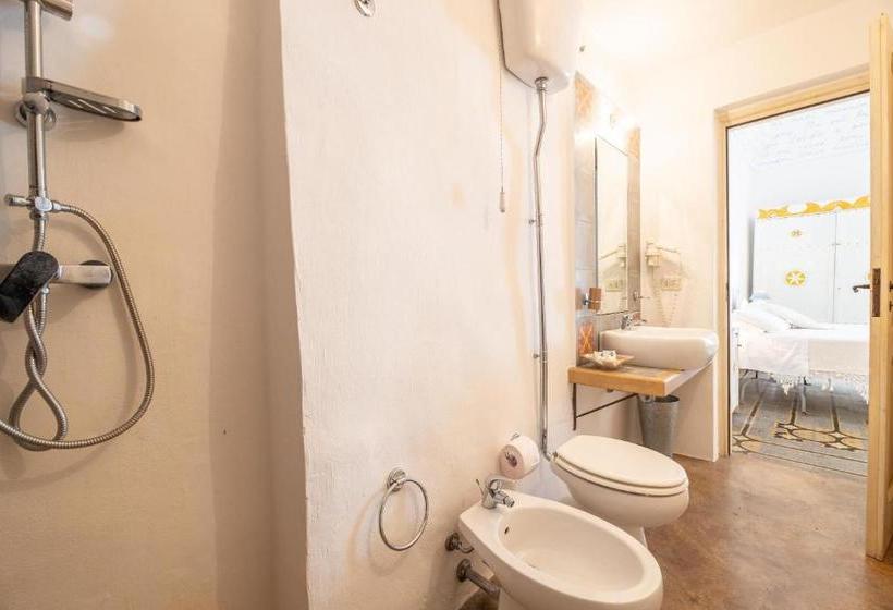 مبيت وإفطار Camera Paradiso