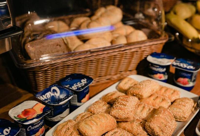 هتل Biador Apartments