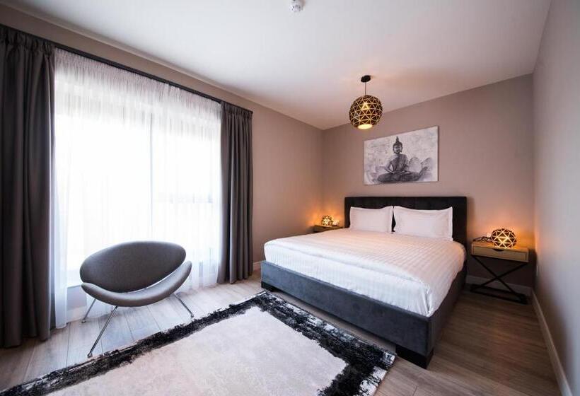 هتل Biador Apartments