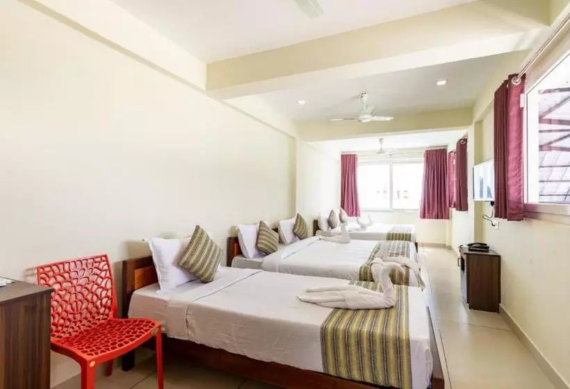 Hotelli Lake Forest Munnar