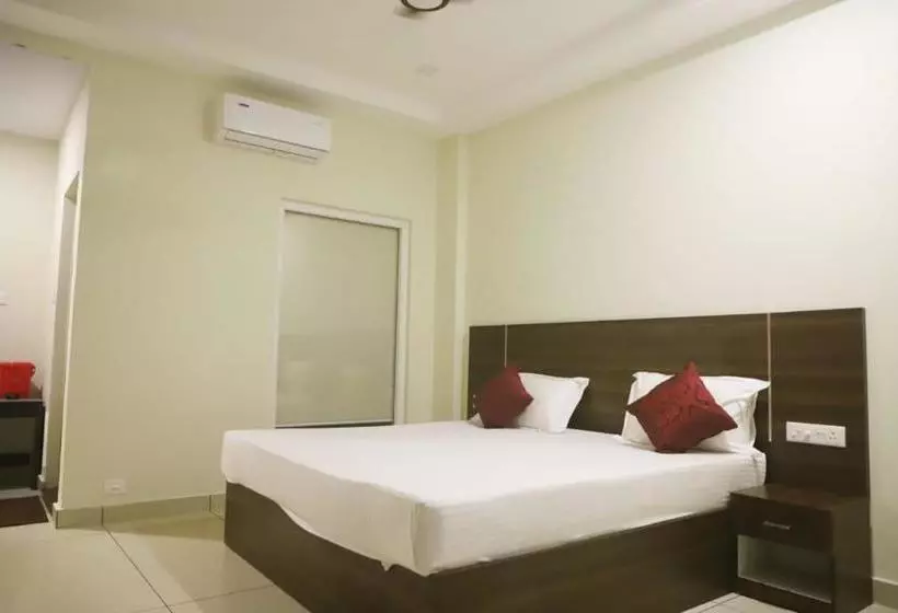 Hotelli Lake Forest Munnar