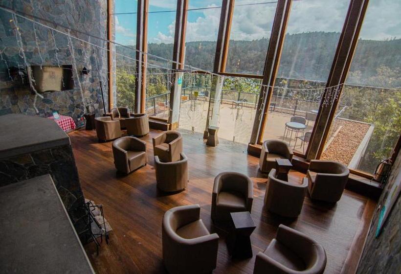 ホテル Piedras Blancas   Comfenalco Antioquia