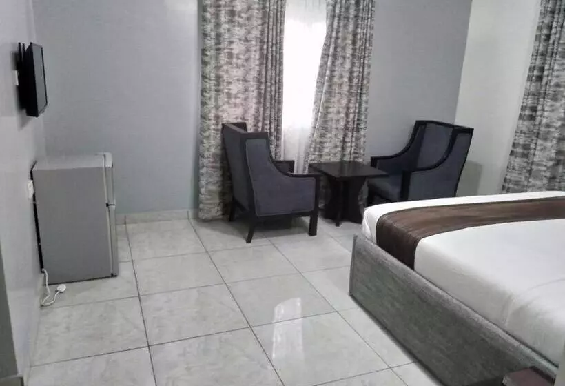 پانسیون Room In Lodge   Blooms Spot Hotel Self Service Apartment