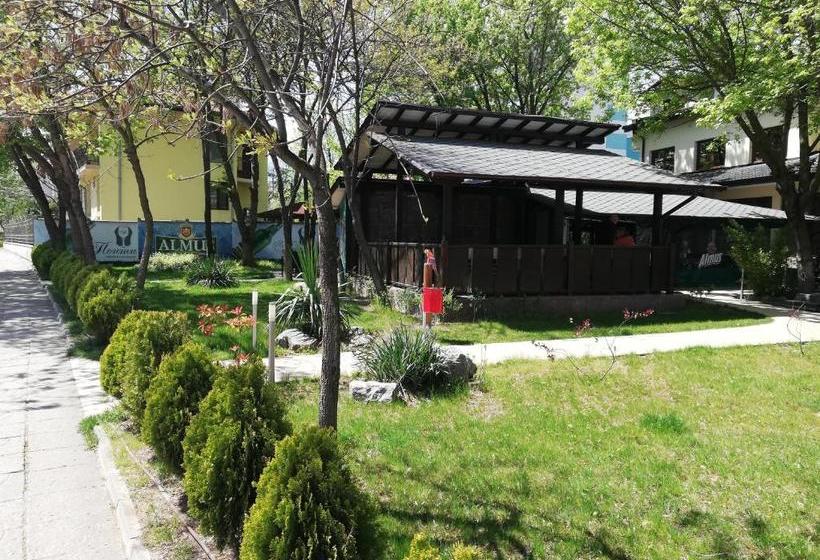 استراحتگاه Ponti