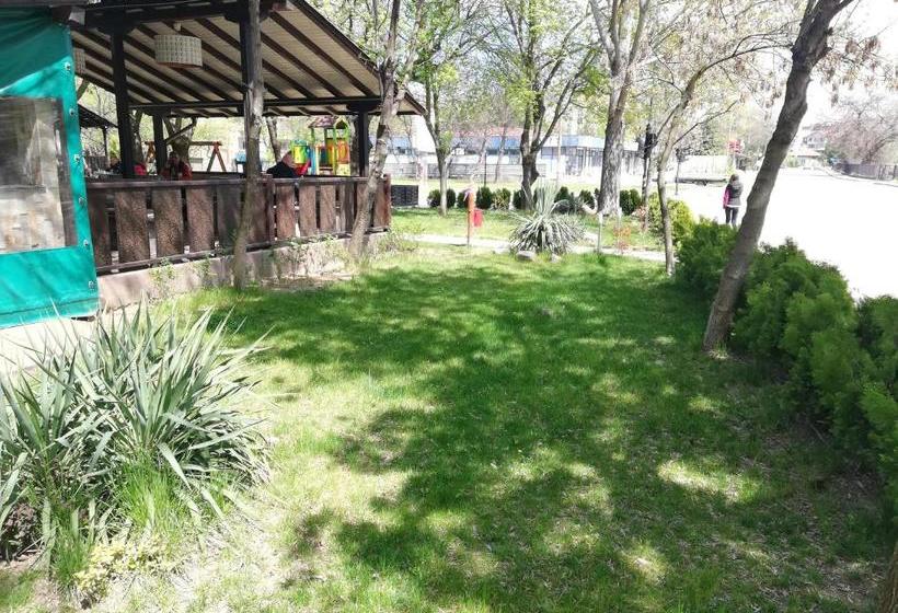 استراحتگاه Ponti