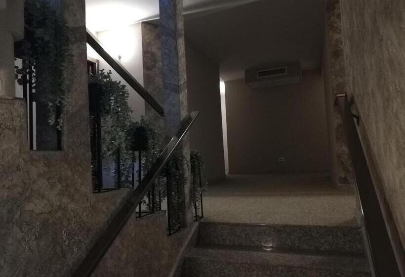 استراحتگاه Ponti