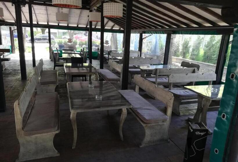 استراحتگاه Ponti