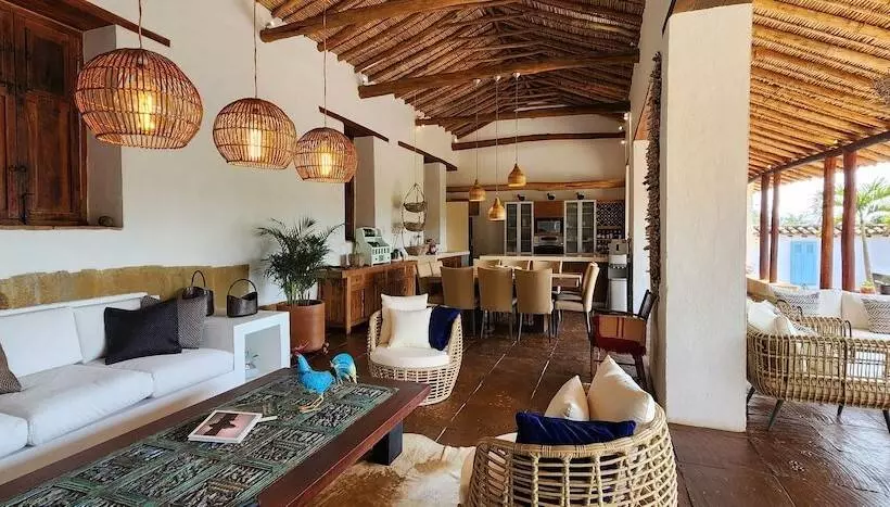 Aamiaismajoitus (B&B) Casa Yahri