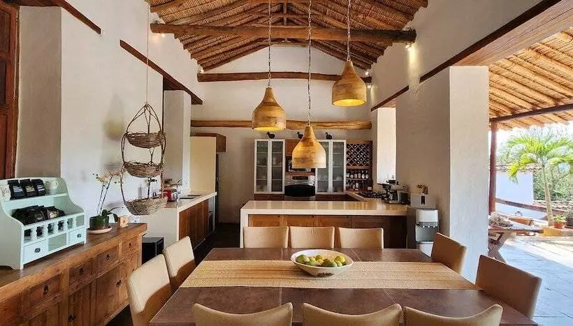 Aamiaismajoitus (B&B) Casa Yahri