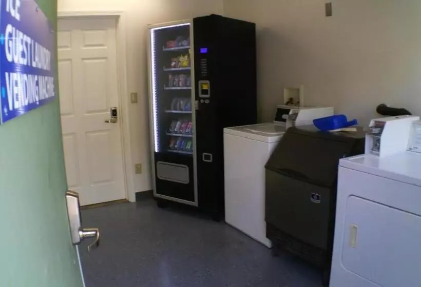 ホテル Bear Counrty Inn