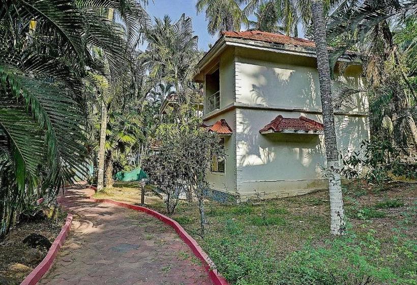 בית מלון כפרי Vaccinated Staff  Capital O Kov082 Country Club Hospitality