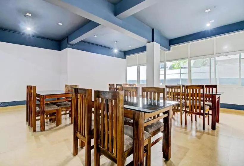 هتل Vaccinated Staff  Capital O Kov082 Country Club Hospitality